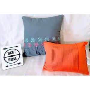 Decorative throw pillows 15x15 & 13x7"